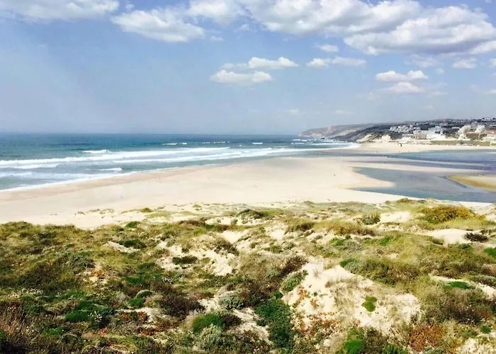 Monica 500 M From Obidos Lagoon Дом отдыха